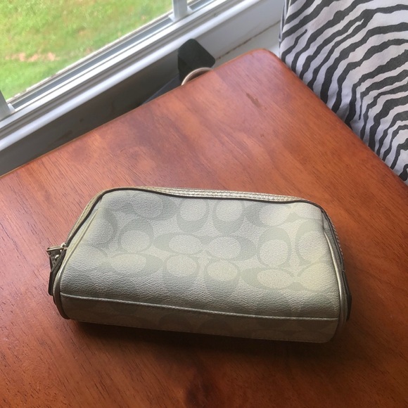 Small coach handbag - Picture 1 of 4